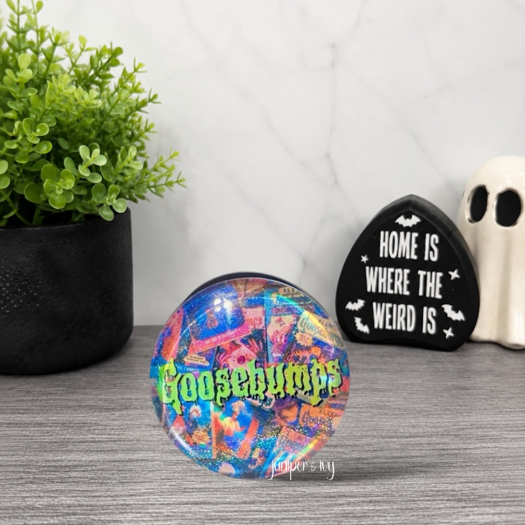 Goosebumps retro glass dome phone grip