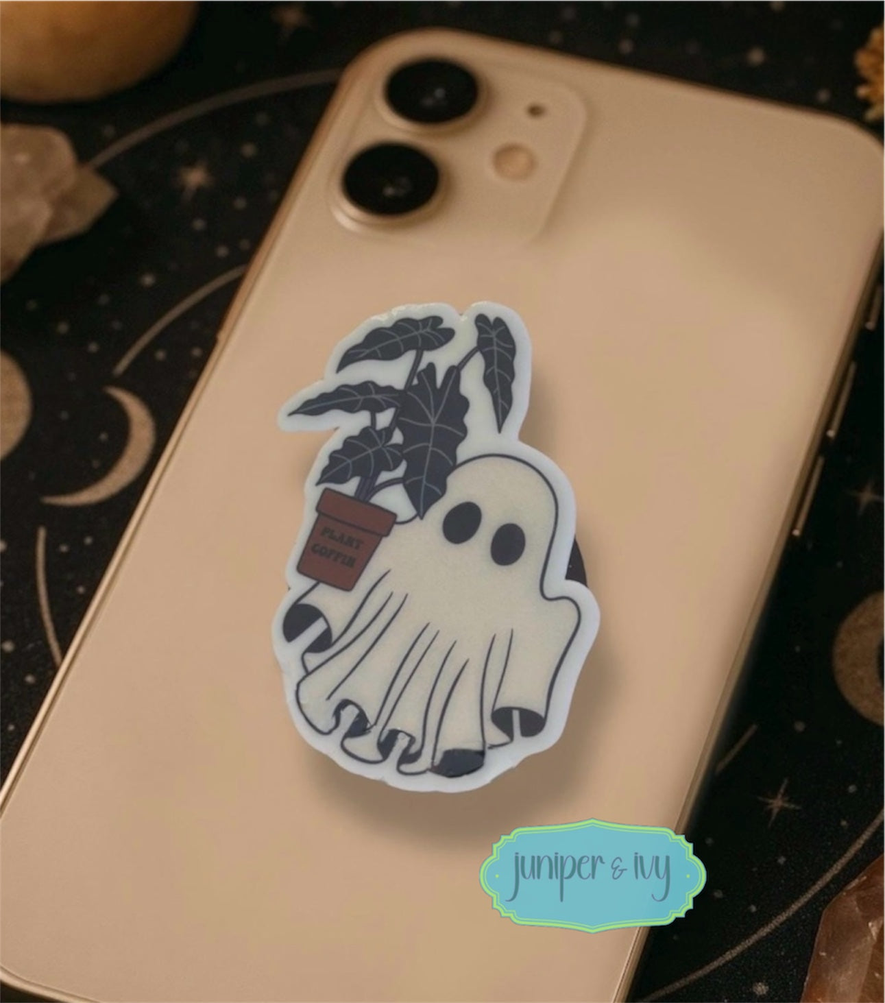 Ghost with plant shaped phone grip
