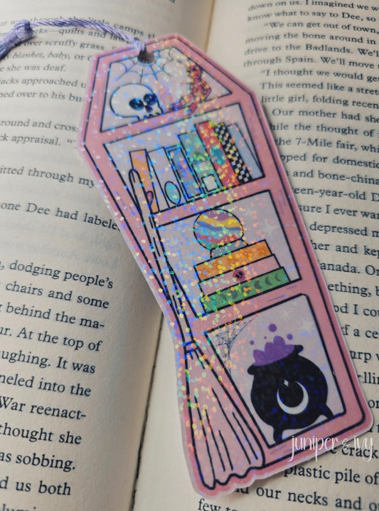 Spooky bookshelf bookmark