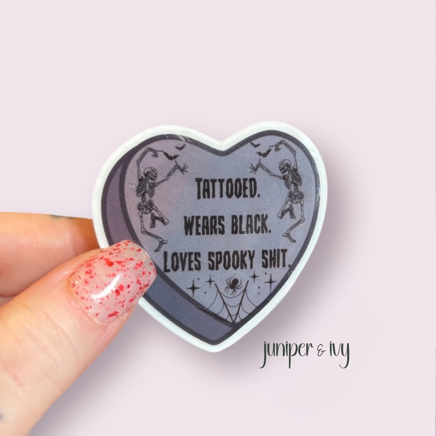 Loves spooky shit heart shaped phone grip