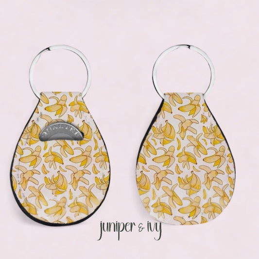 Banana peen coin holder keychain