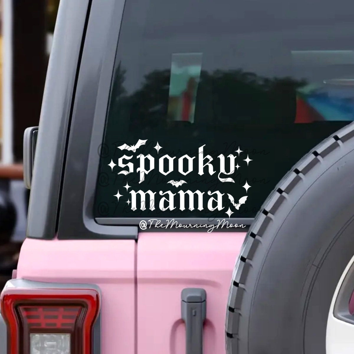Spooky Mama Vinyl Decal – Halloween Car Window Sticker for Spooky Moms